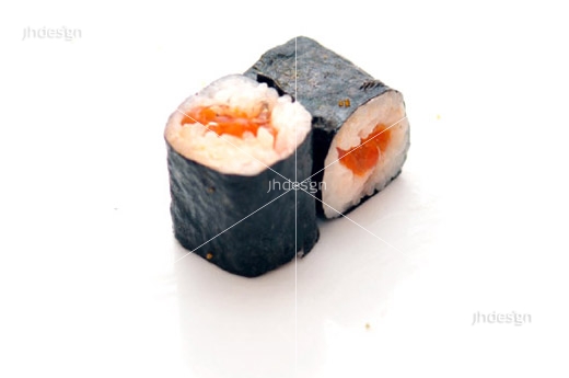 MA8 Ikura maki (oeufs de saumon)